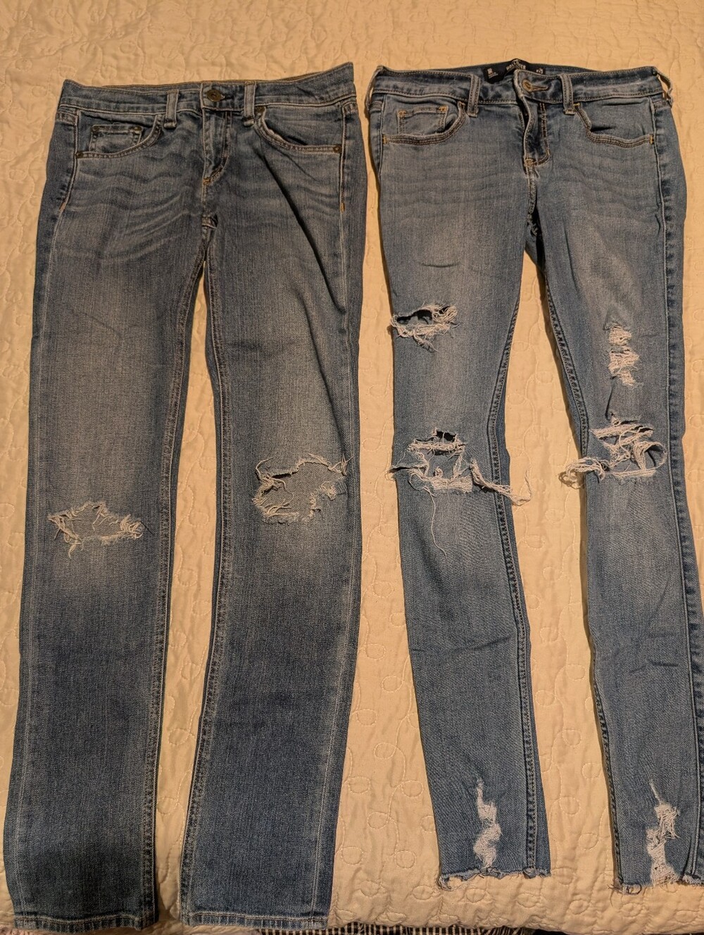 Bundle Of 2 Pair of Jeans Rag & Bone & Hollister Women's Size 0/1